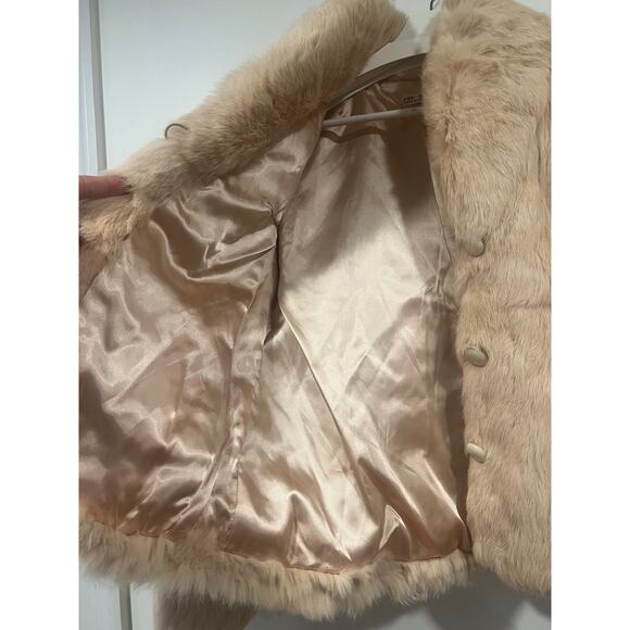 Vintage Women’s Rabbit Fur Short Beige Jacket Small - Picture 9 of 12